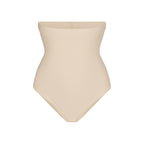 MAJTKI MODELUJĄCE ULTRA-FINEZJA